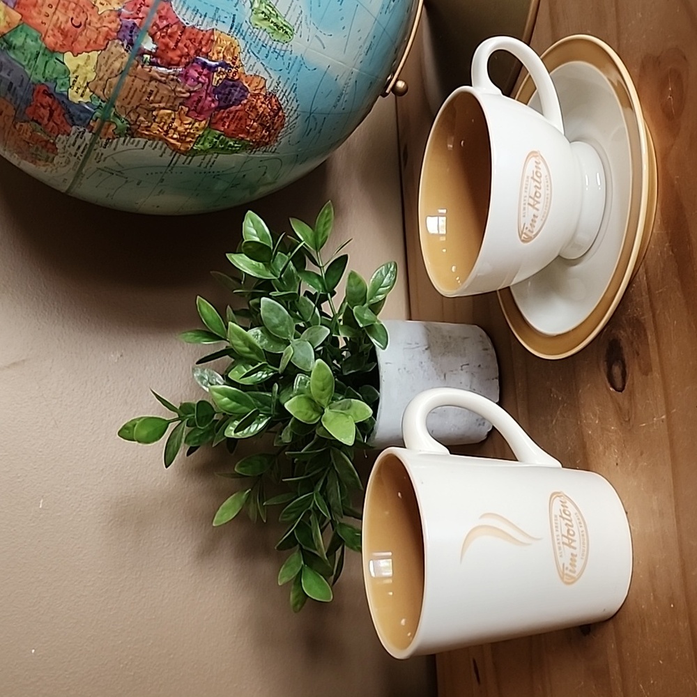 Tim Hortons collectible 2006 coffee or tea cup with saucer